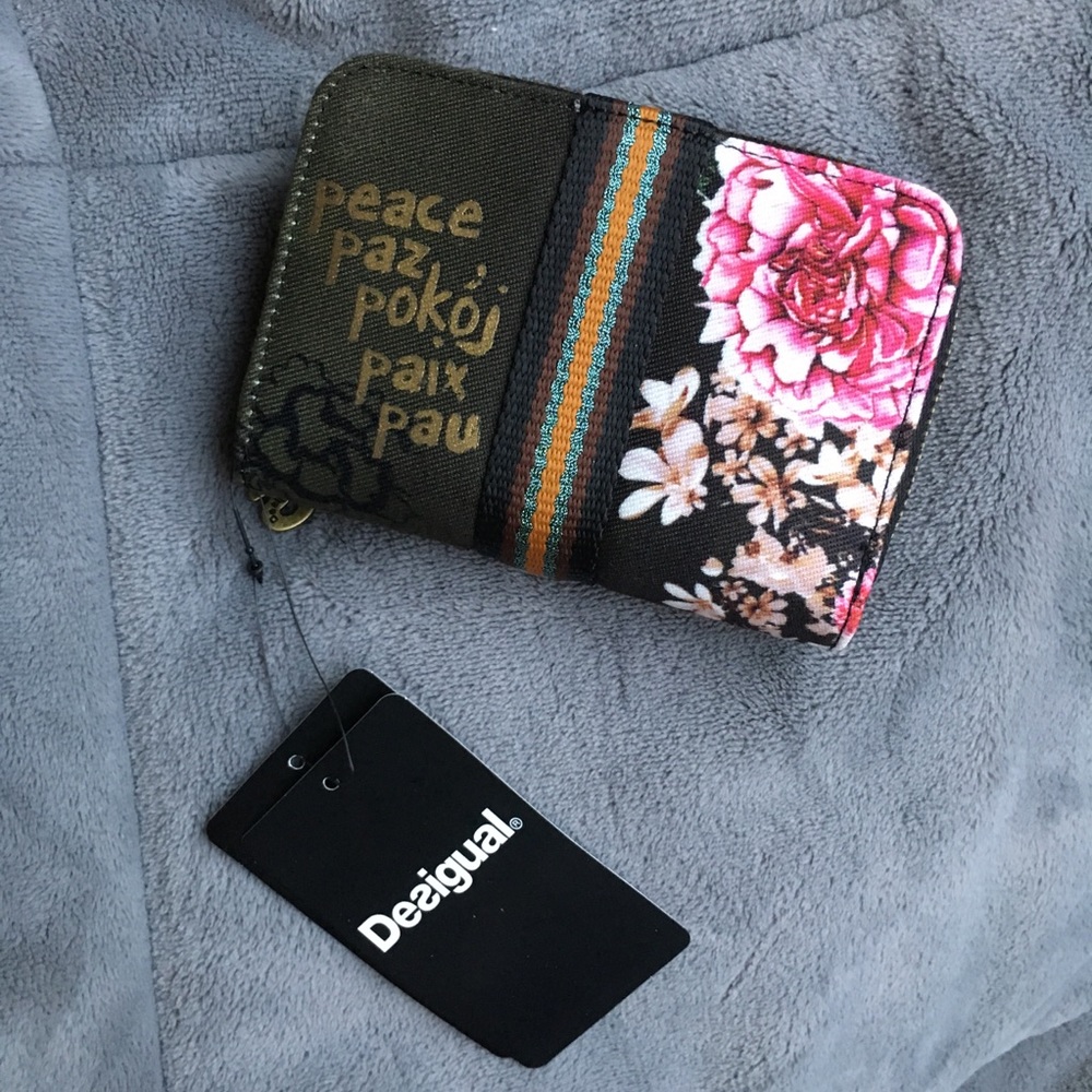 Desigual wallet floral